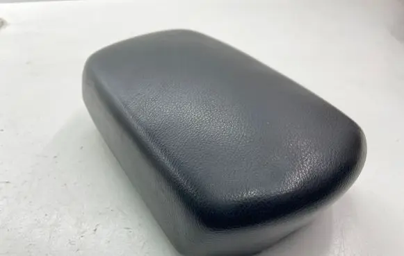 Toyota RAV 4 (XA30) Armrest 5890742020