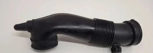 Opel Zafira A Air intake hose/pipe 9158710 1105895