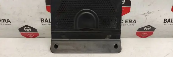 BMW 4 F36 Gran coupe Subwoofer grill/trim 9290908