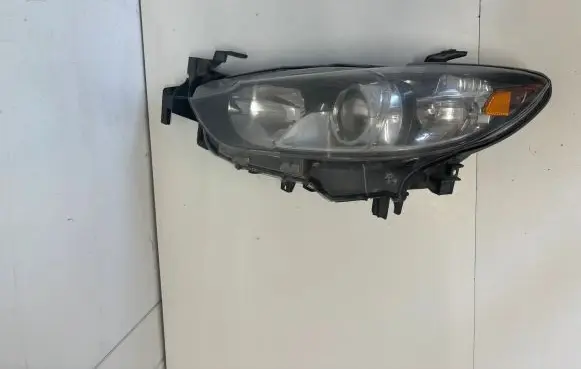 Mazda 6 Headlight/headlamp
