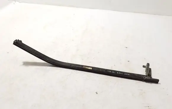 Renault Trafic III (X82) Sliding door middle roller runner 7700312377
