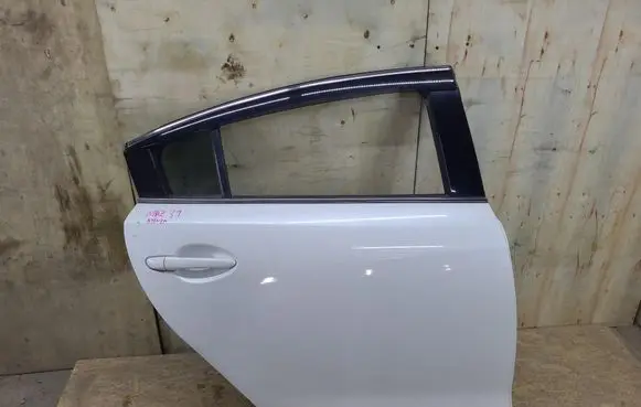 Mazda 6 Rear door 
