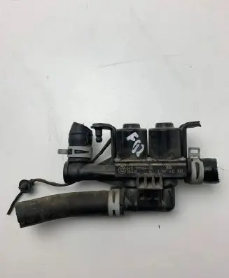 BMW 7 F01 F02 F03 F04 Coolant heater control valve 9119164 130402