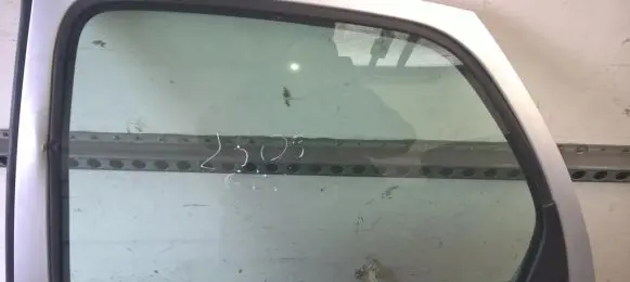 Citroen Xsara Picasso Rear door window glass