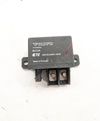 Volvo XC90 Coolant fan relay 31398092