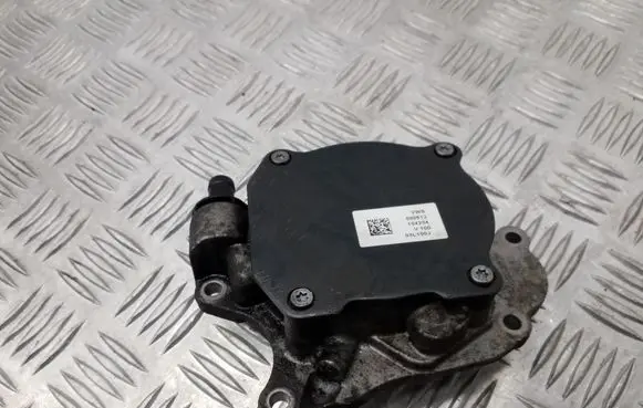 Seat Ibiza IV (6J,6P) Vacuum pump 03L100J V100 03L145207