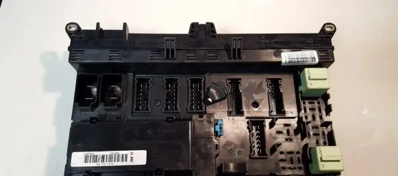 BMW X5 E53 Fuse box set 8380409 518877006