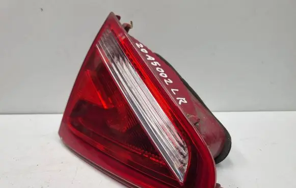 Audi A5 8T 8F Tailgate rear/tail lights 8T0945093