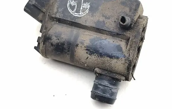 Windscreen/windshield washer pump