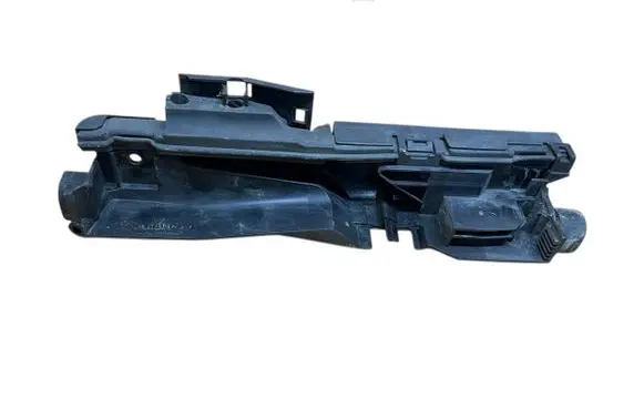 BMW X3 E83 Radiator mount bracket 7530252