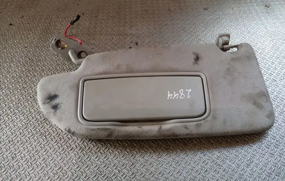Volvo V70 Sun visor 39985807