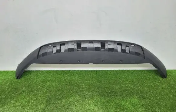Volvo XC40 Front bumper lip 31449340