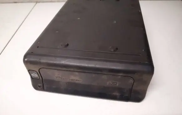 Renault Espace III CD/DVD changer 6025313990a