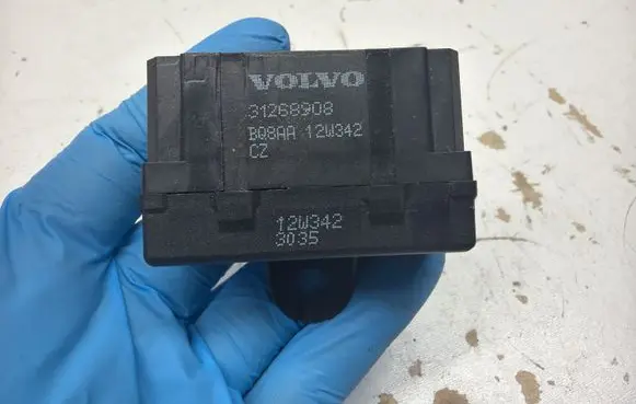 Volvo S80 Seat control module 31268908