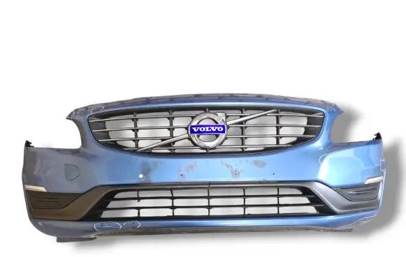 Volvo S60 Front bumper 31323831