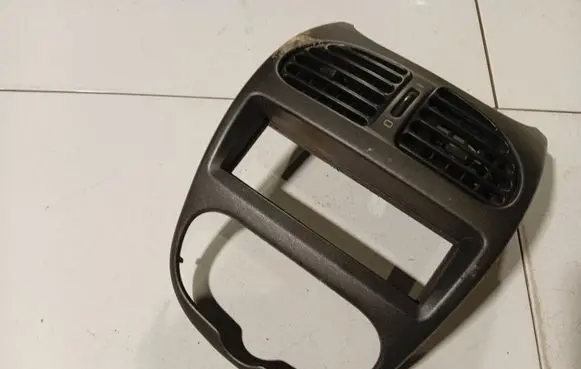 Peugeot 206 Dash center air vent grill 96430007277