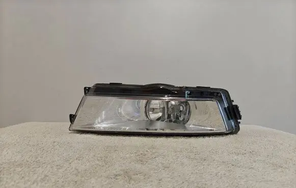 Skoda Rapid (NH) Front fog light 5JA941700 7191100001