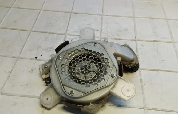 Lexus IS 220D-250-350 Seat fan/blower 8586030010