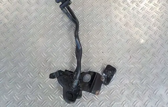 Volvo XC90 Engine coolant pipe/hose 31380898