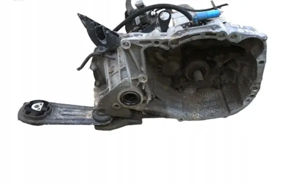 Renault Clio III Manual 5 speed gearbox D4F740