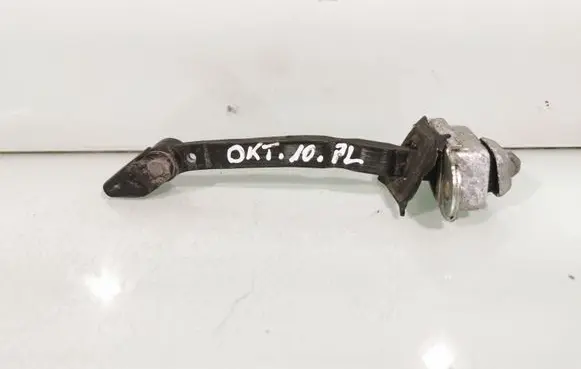 Skoda Octavia Mk2 (1Z) Front door check strap stopper 1Z0837249