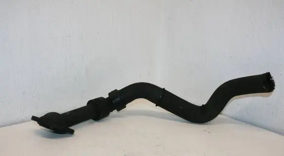 Volkswagen PASSAT B5 Engine coolant pipe/hose 06B121121