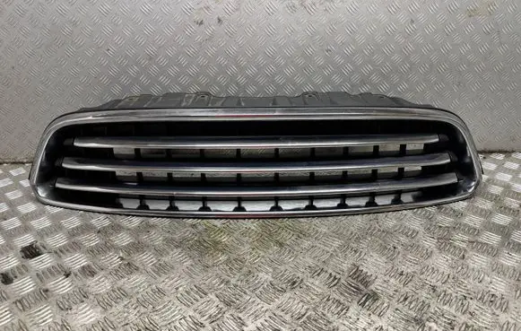 Mini Cooper Countryman R60 Front bumper upper radiator grill 9801581