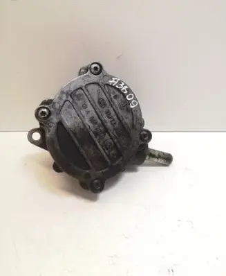 Mercedes-Benz C W203 Vacuum pump A6462300165
