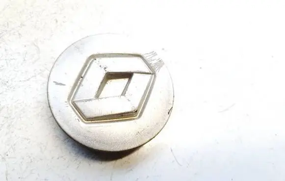 Renault Clio II Original wheel cap 7700418657b