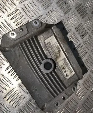Renault Laguna II Engine control unit/module 8200387138 215842882A 4329896612