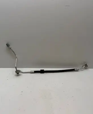 Air conditioning (A/C) pipe/hose