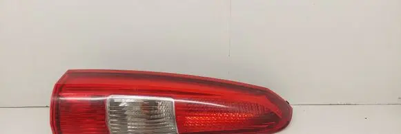 Volvo V70 Rear/tail lights 9154493