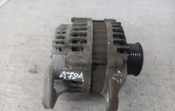 Nissan Almera N16 Generator/alternator 