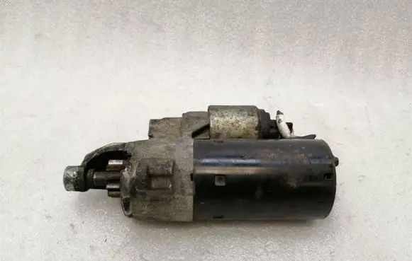 Audi A5 8T 8F Starter motor 0001108415