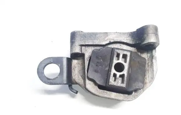 Volvo S80 Engine mount bracket 326d20 30776354