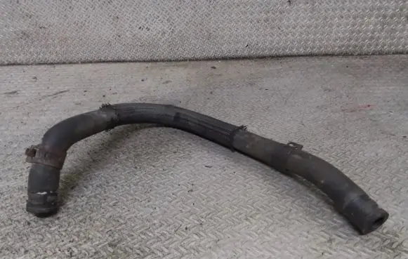 Toyota Avensis T250 Engine coolant pipe/hose