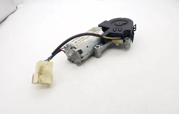 Sunroof motor/actuator