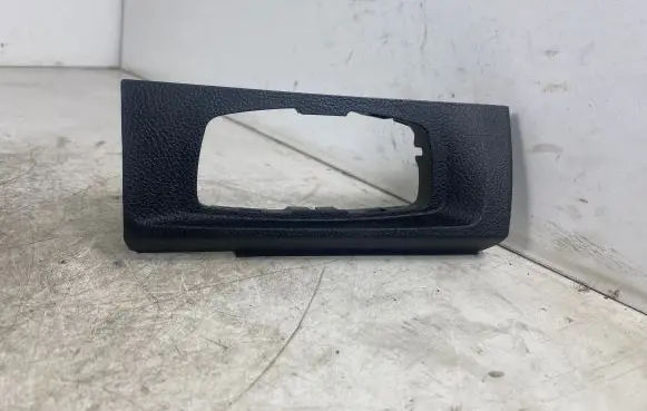 BMW 1 F20 F21 Panel trim 9211305