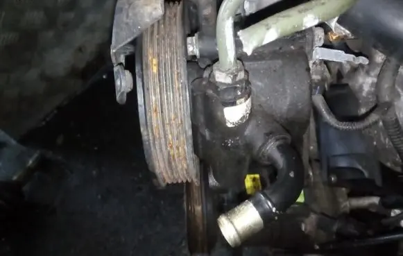 Volvo S40, V40 Power steering pump 9125202 26041458