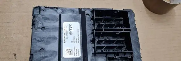 Audi S5 F5 Comfort/convenience module 8W0907063CG 8W0907063BG