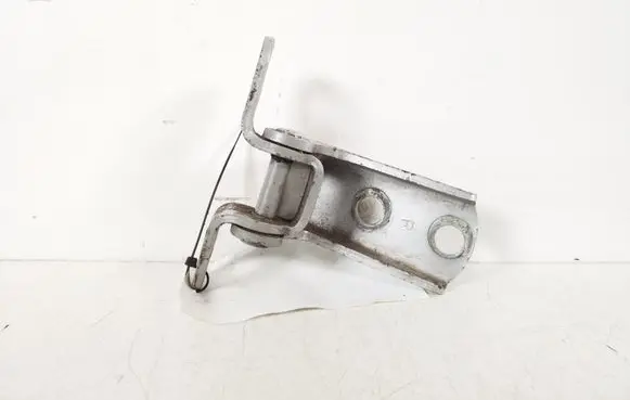 Toyota Corolla E120 E130 Rear door lower hinge 68770-05020