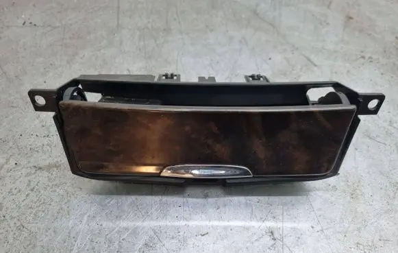 Ford Mondeo MK IV Ashtray trim (front) 8M21U04788