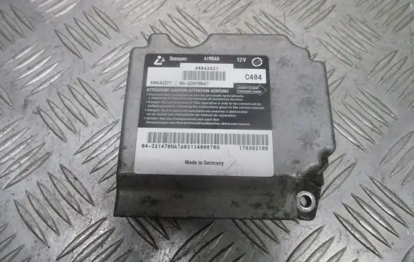 Alfa Romeo 147 Airbag control unit/module 46842421