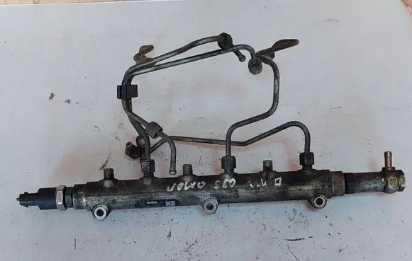 Volvo S80 Fuel main line pipe 8658252 0445215010