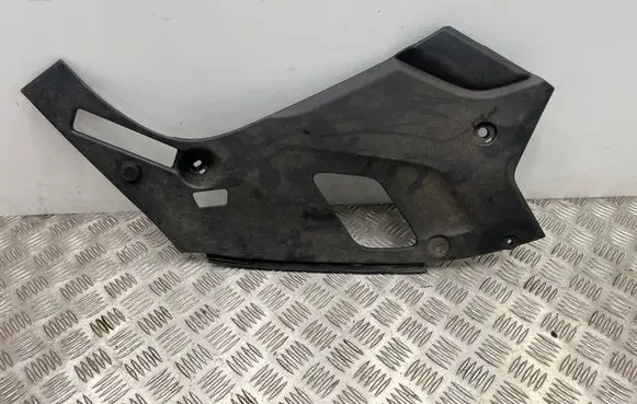BMW 5 G30 G31 G38 Other engine bay part 7349604