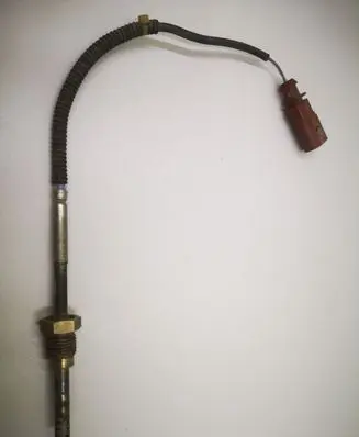 Audi A4 S4 B8 8K Exhaust gas temperature sensor 03L906088E