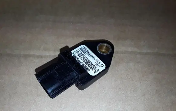 Dodge Nitro Airbag deployment crash/impact sensor P04896065AA