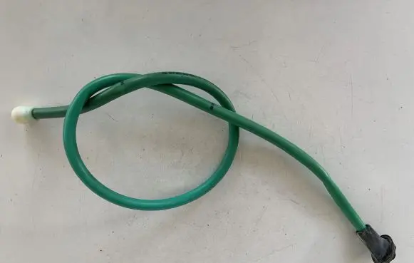 Audi Q7 4M Water drain line hose 4M0877203