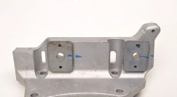 Fiat 600 Engine mount bracket 9845361280