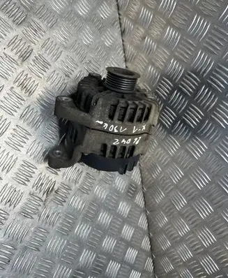 BMW X1 E84 Generator/alternator 7802261 2543461E FG18S019
